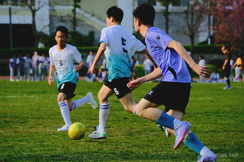 足球赛封面.jpg